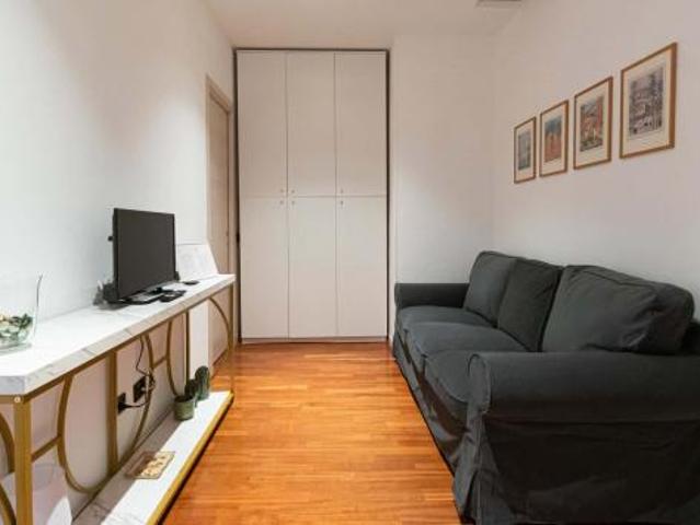 Appartamento in affitto a Municipio 9, Milano