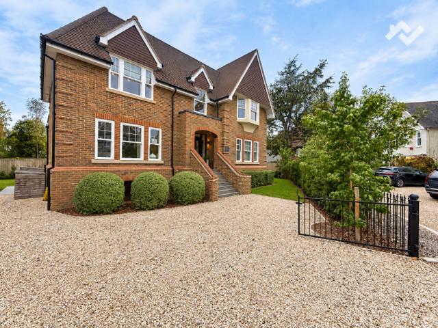 House for rent in Beeches Community Board, Buckinghamshire