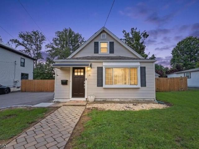 House for sale in Avenel, New Jersey