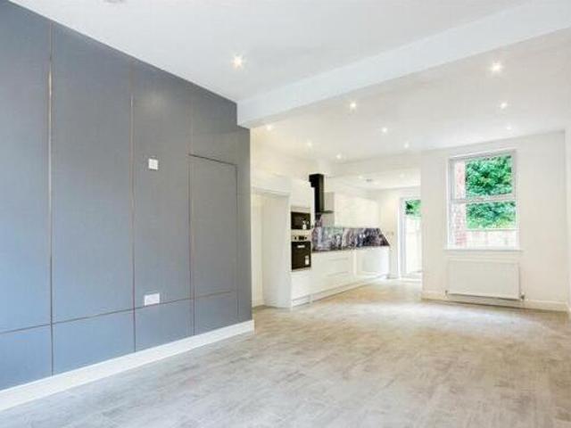 House for sale in Loundsley Green, East Midlands