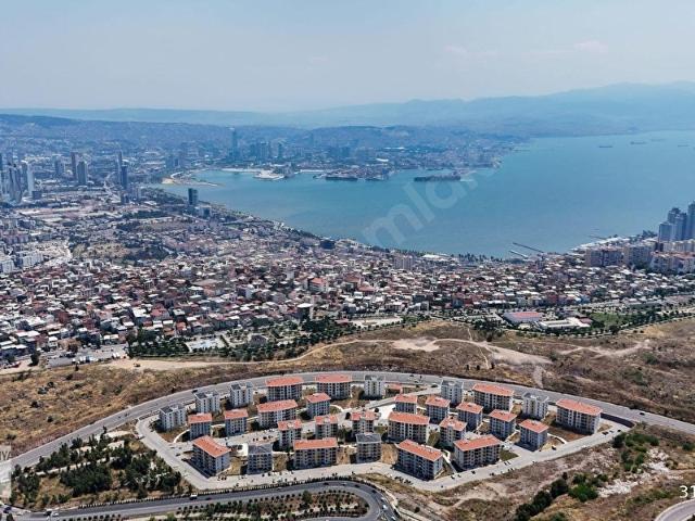 Bayraklı TOKİ konutları, Bayraklı içerisinde satılık mülk