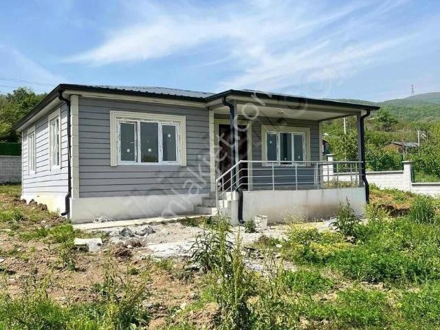 Hendek içerisinde kiralık Villa