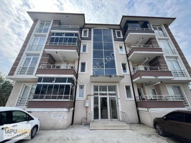 Yenimahalle Mahallesi, Hendek içerisinde kiralık mülk