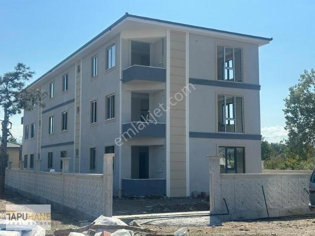 Akova Mahallesi, Hendek içerisinde satılık mülk