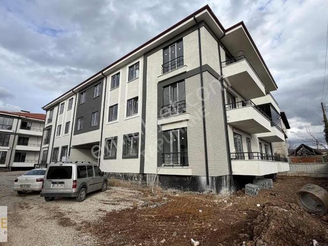 Hendek, Sakarya içerisinde satılık mülk