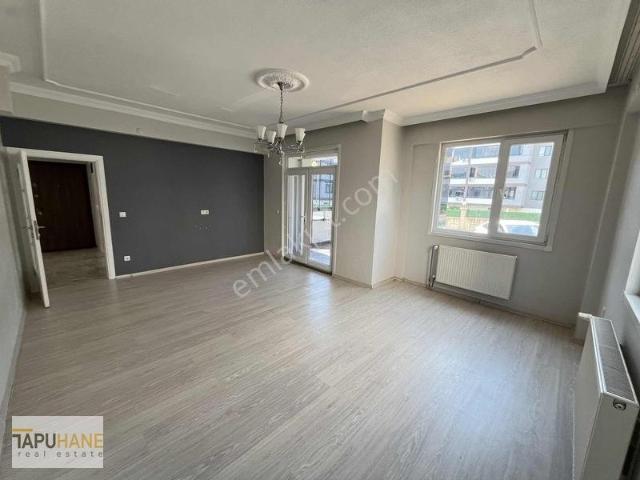 Yeşilköy, Hendek içerisinde kiralık mülk
