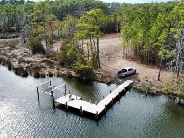 Land for sale in Oriental Land for sale in Oriental