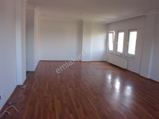 Sariyer, İstanbul içerisinde kiralık mülk