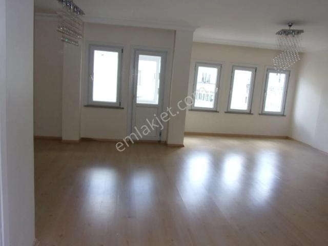 Sariyer, İstanbul içerisinde kiralık mülk
