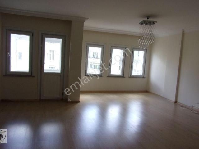 Sariyer, İstanbul içerisinde kiralık mülk
