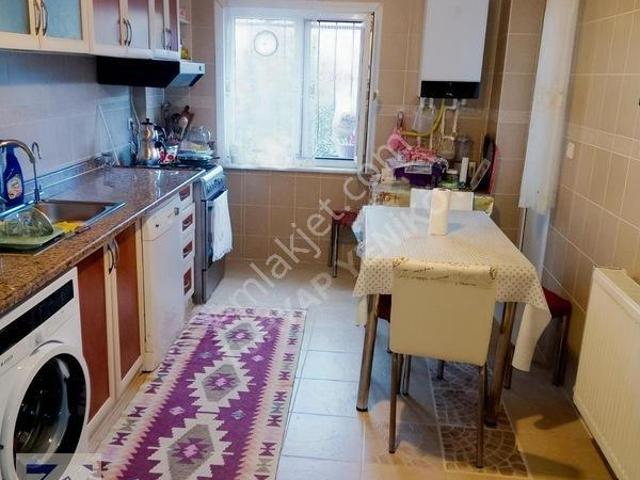 Tarabya Mahallesi, Sarıyer içerisinde kiralık mülk