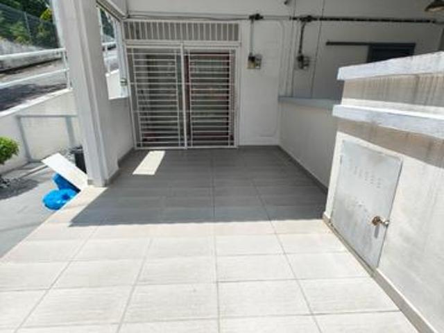 Townhouse for rent in Kajang, Langat