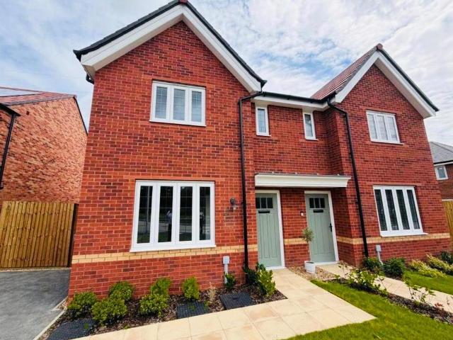 House for rent in Barrows Green, Widnes