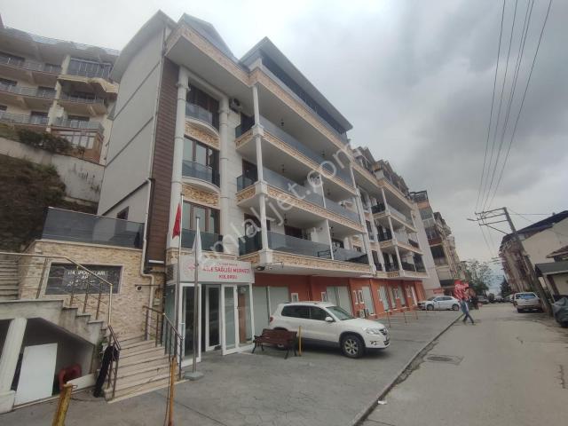 İzmit, Kocaeli içerisinde satılık mülk
