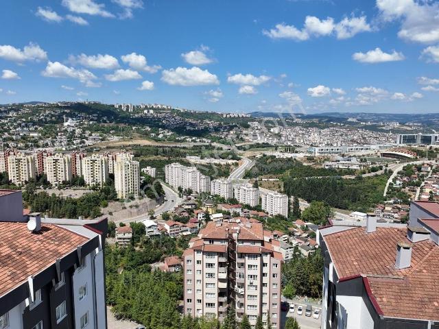 İzmit, Kocaeli içerisinde satılık mülk