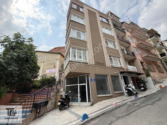 İzmit, Kocaeli içerisinde kiralık mülk