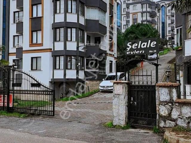 İzmit, Kocaeli içerisinde satılık mülk