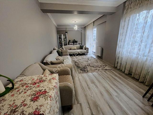 İzmit, Kocaeli içerisinde satılık mülk