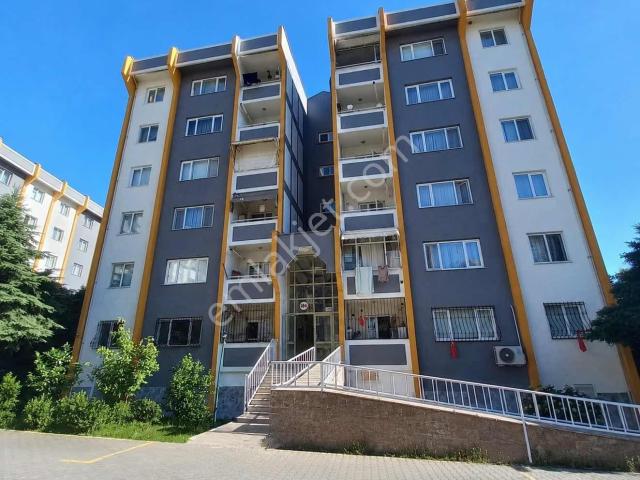 İzmit, Kocaeli içerisinde kiralık mülk