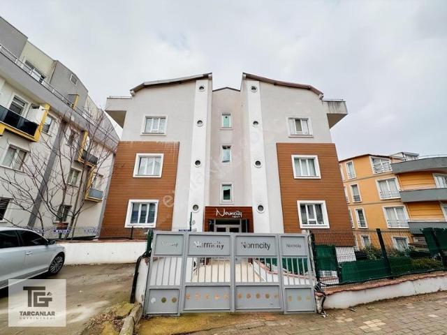 İzmit, Kocaeli içerisinde satılık mülk