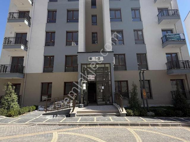 İzmit, Kocaeli içerisinde satılık mülk