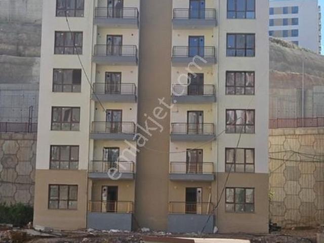 İzmit, Kocaeli içerisinde satılık mülk
