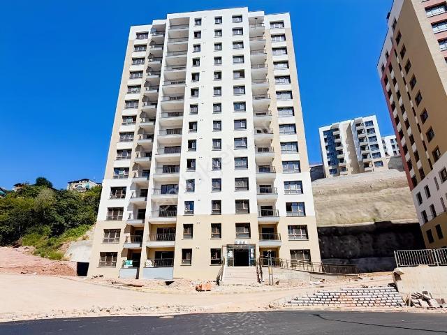 İzmit, Kocaeli içerisinde satılık mülk