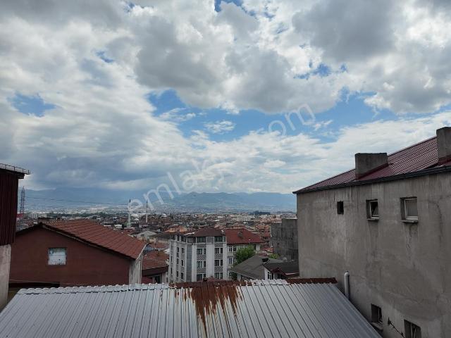 İzmit, Kocaeli içerisinde kiralık mülk