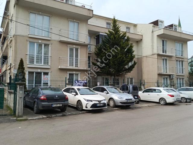 İzmit, Kocaeli içerisinde satılık mülk