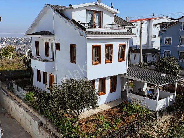 Başiskele, Kocaeli içerisinde satılık Villa