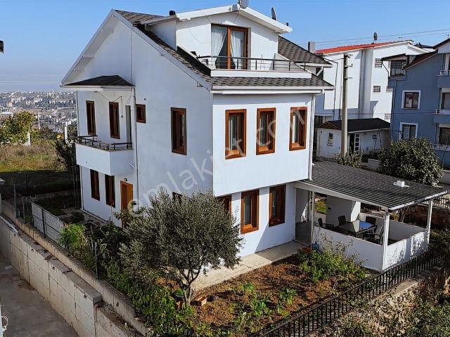 Başiskele, Kocaeli içerisinde satılık Villa