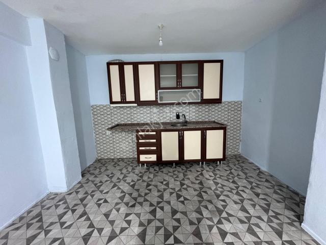 İzmir, Konak içerisinde kiralık mülk