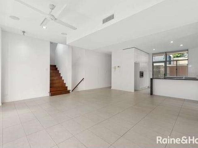 Room for rent in Toombul, Queensland