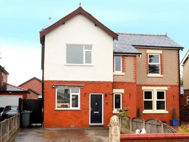 House for sale in Higher Bartle, Lancashire