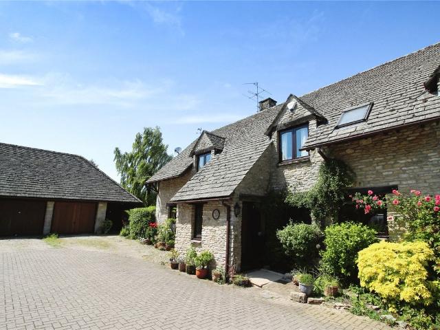 House for rent in Fossebridge, Gloucestershire