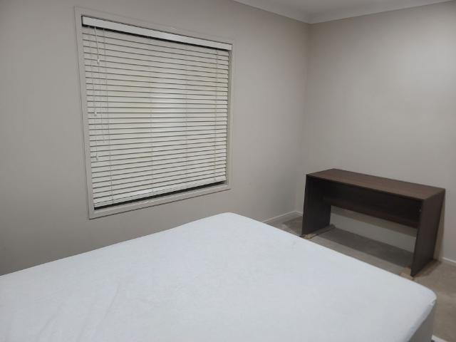 Room for rent in Camerons Creek, Victoria