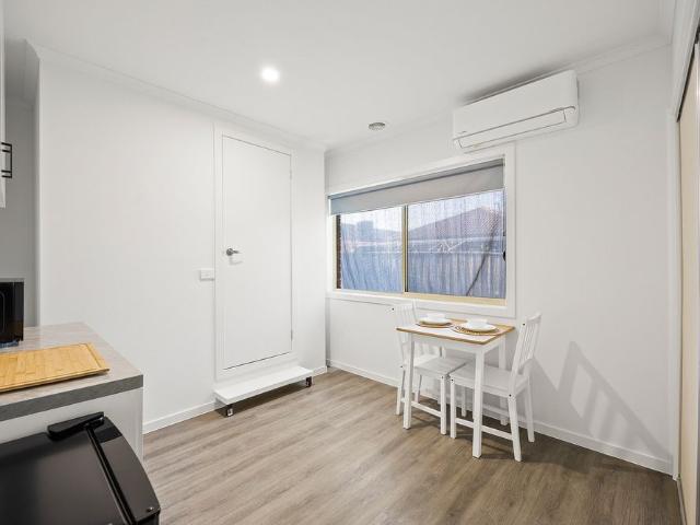 Room for rent in Camerons Creek, Victoria
