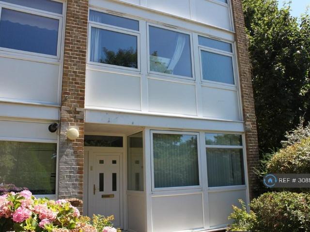 Apartment for rent in South End, Greater London