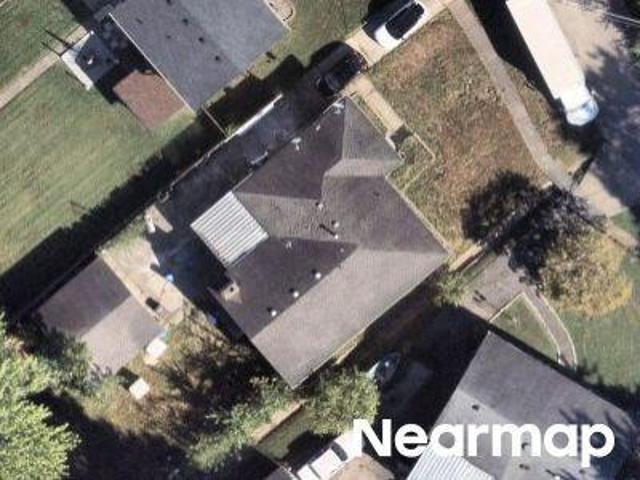 House for sale in Louisville, Jefferson County