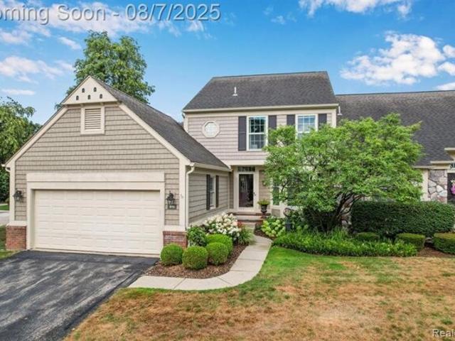 Condo for sale in Bloomfield Hills Condo for sale in Bloomfield Hills