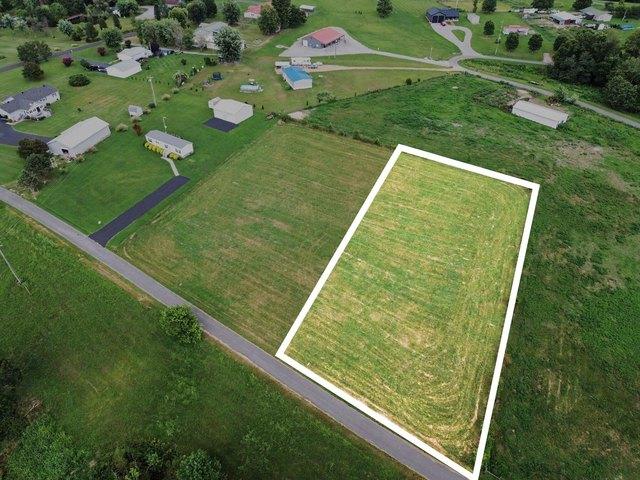 Land for sale in Russell Springs, Kentucky