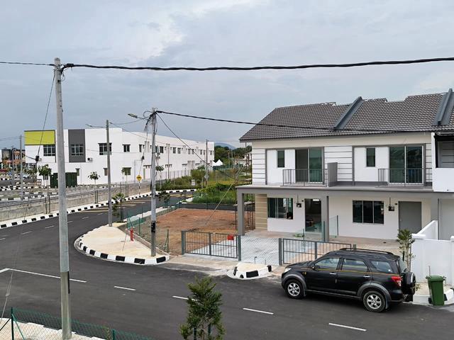 Terraced House for rent in Wellesley, Penang