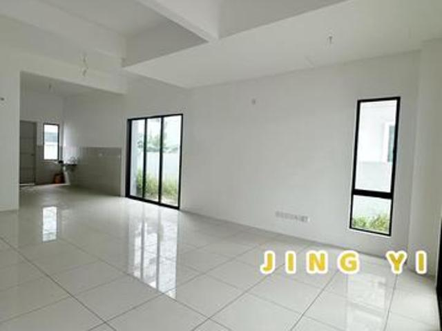 Terraced House for sale in Wellesley, Penang