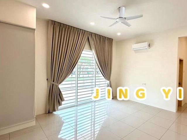 Terraced House for rent in Wellesley, Penang