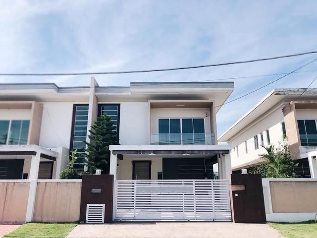 Residential House for sale in Majlis Bandaraya Ipoh, Kinta