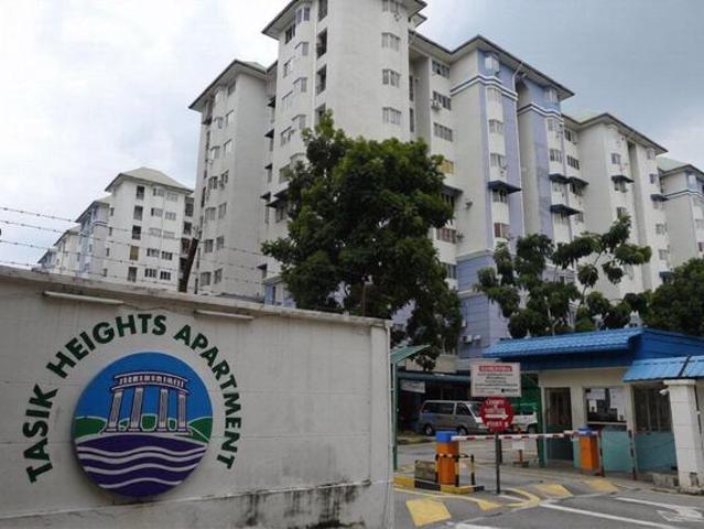 Apartment for sale in Country Heights Damansara, Kuala Lumpur