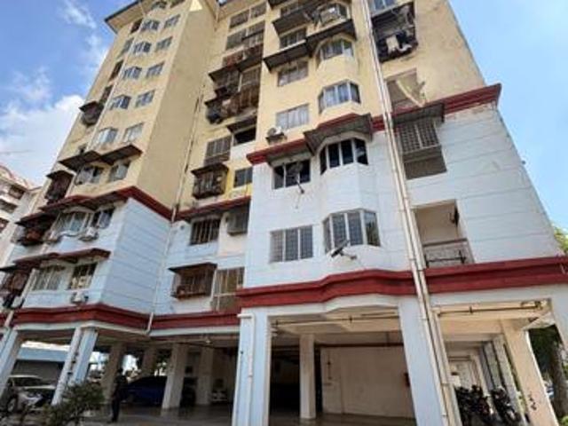 Apartment for sale in Kajang, Langat