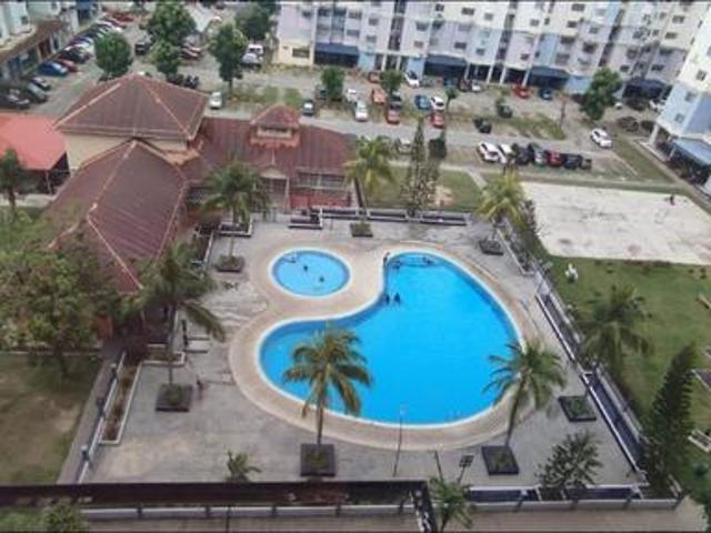 Apartment for sale in Kajang, Langat