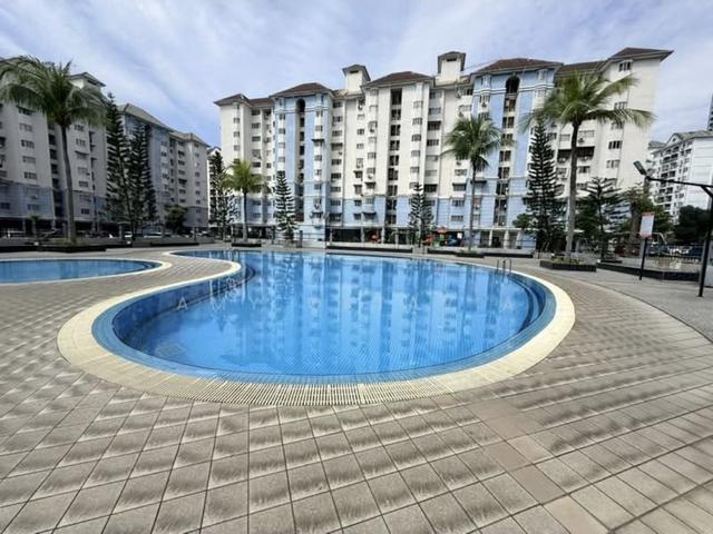 Apartment for sale in Country Heights Damansara, Kuala Lumpur