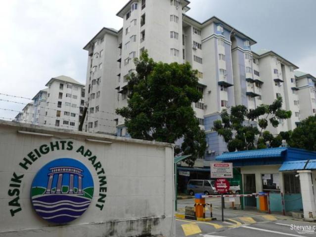 Apartment for sale in Bandar Tasik Selatan